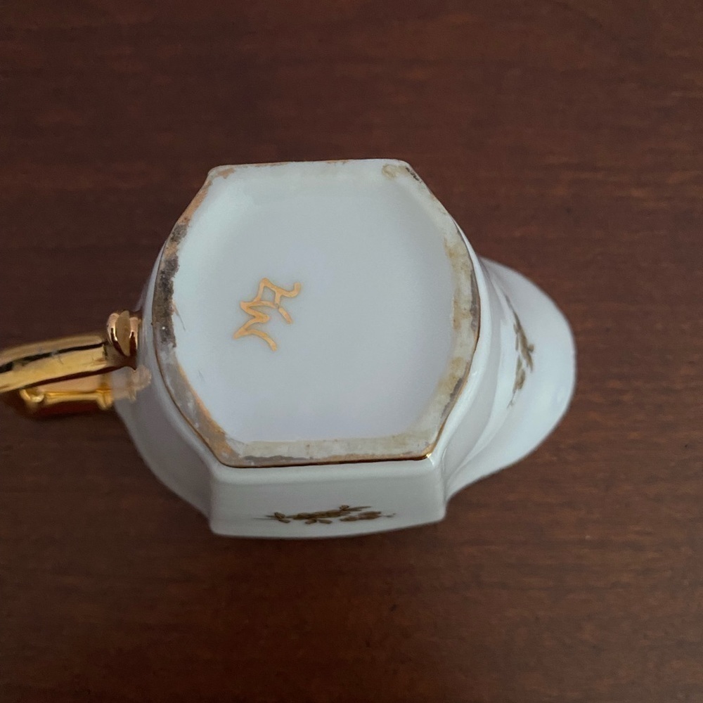 Vintage Porcelain Creamer/Gold Trim & Floral Detail/Collectible Mini Pitcher - Picture 5 of 7